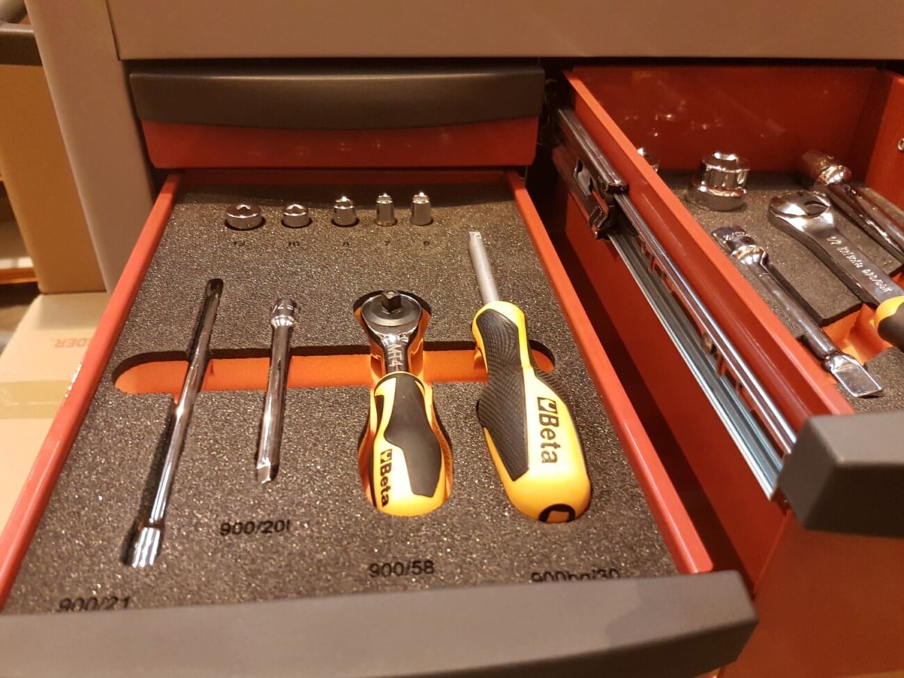 BETA tool kit thermoformed tray